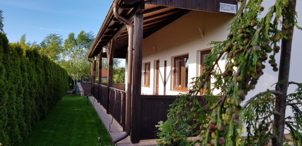 Dom W Skowronkach Villa Sasino Exteriör bild